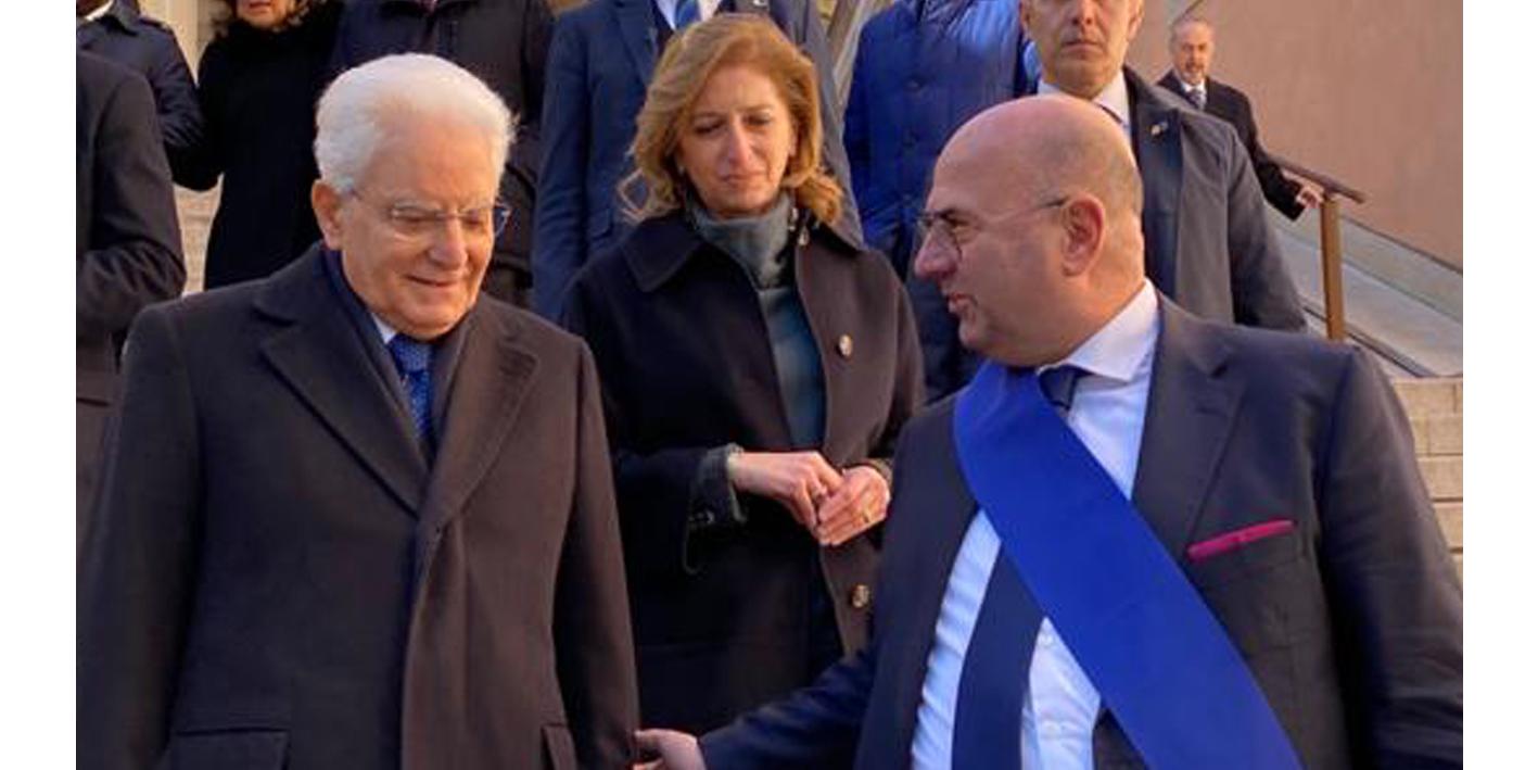 Il presidente della Provincia di Padova Fabio Bui con il presidente della Repubblica Sergio Mattarella Il presidente Fabio Bui in compagnia del presidente Mattarella