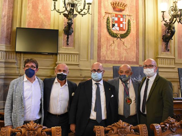 Mostra di Pittura Schifano - Schiavon Mostra di Pittura Schifano - Schiavon