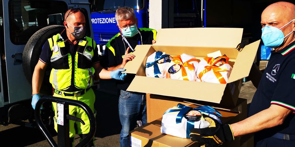 protezione civile riceve colombe pasquali protezione civile riceve colombe pasquali