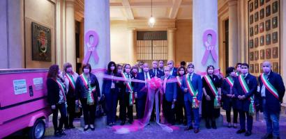LILT: da Palazzo Santo Stefano un'onda rosa colora Padova e Provincia 